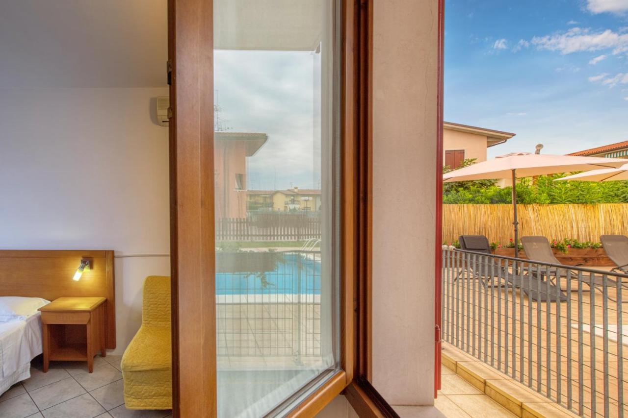 Villa Camporosso Cola  ภายนอก รูปภาพ