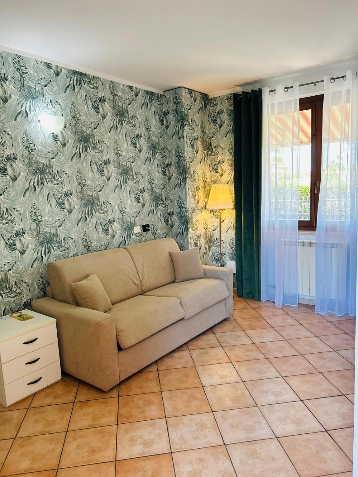 Villa Camporosso Cola  ภายนอก รูปภาพ