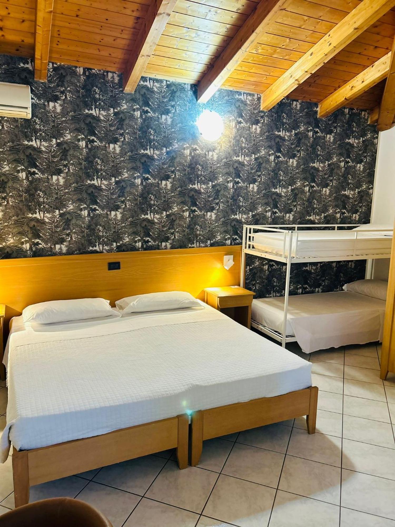 Villa Camporosso Cola  ภายนอก รูปภาพ